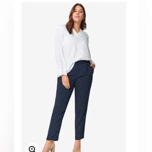 Jones New York High Waisted Stretch Cropped Pinstripe Navy Blue Trousers